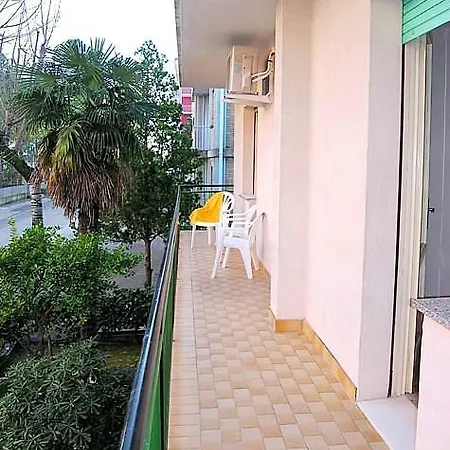 Dora Apartment